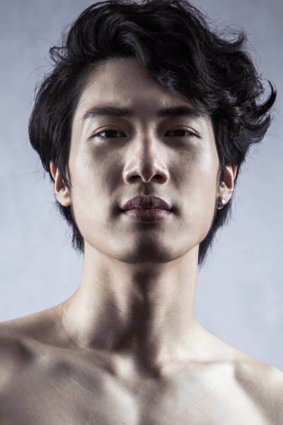 Zmodel Hong Kong based Asian male model Leo Wong headshot photo